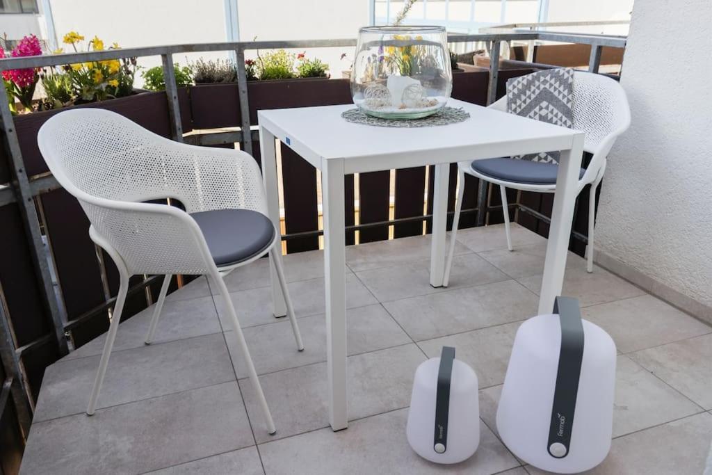 City-Appartment Schick, Einzelgarage Inkl Friedrichshafen Ngoại thất bức ảnh